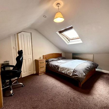 Spacious Room In Дублін Екстер'єр фото